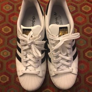 Adidas Superstar sz10 LIKE NEW